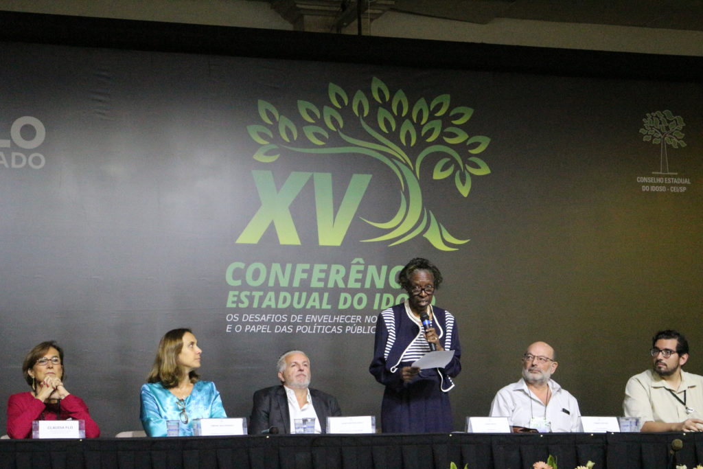 Mesa de abertura da XV Conferência Estadual do Idoso